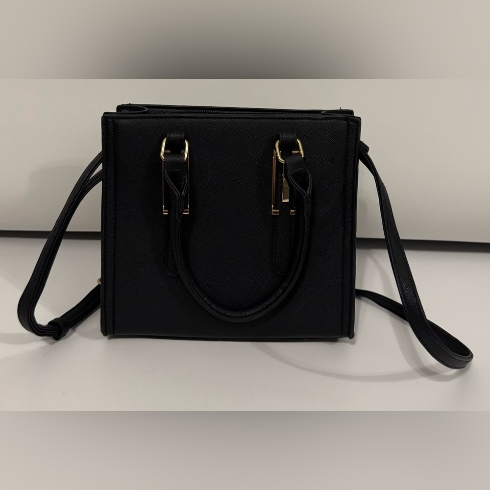 Elegant Black Handbag